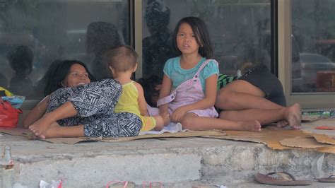 Manila Philippines November A Homeless Poor Filipino