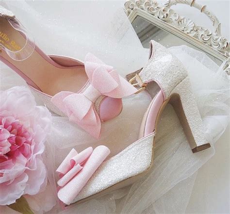 Chin Up Princess ♡ Pinterest ღ Kayla ღ Girly Fashion Girly Shoes