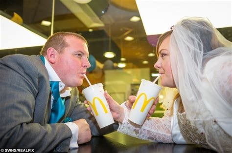Couple Prove Marriage Is For Burger Or For Worse By Getting Married In This Fast Food Chain