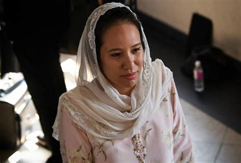 Pelepasan cukai individu pemastautin untuk tahun taksiran 2019. LHDN saman anak perempuan Najib tuntut bayar RM10.3 juta ...
