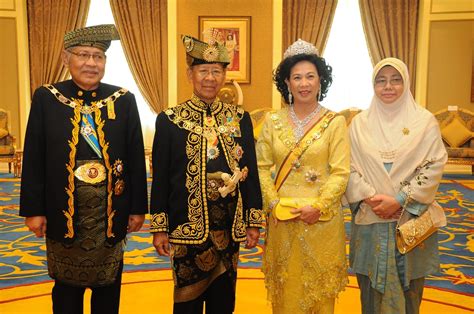 The sultan of kedah, sultan abdul halim mu'adzam shah, passed away today. About Abdul Halim of Kedah | Sovereign | Malaysia | UpClosed