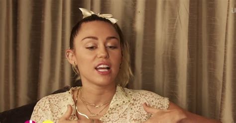 Miley Cyrus Praises ‘role Model Dolly Parton As She Reveals Why She