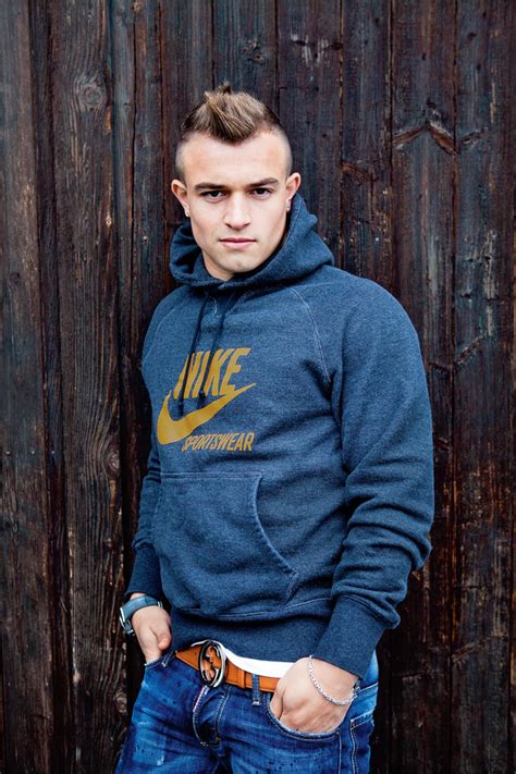 Official twitter account of xherdan shaqiri. Xherdan Shaqiri: eine Begegnung mit dem besten ...