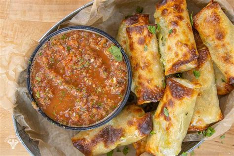 You might need to make extra because how to make avocado egg rolls. Air fried Avocado chicken egg rolls with roasted salsa ...