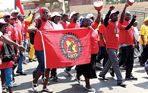 Maior Central Sindical Angolana Exige Alterações à Lei Do Trabalho