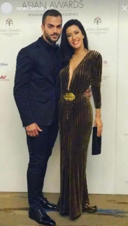 Considerada a fadista mais bem sucedida e premiada do século xxi ana moura já vendeu mais de um milhão de discos no mundo todo, sendo uma das recordistas de vendas de discos em portugal. Ana Moura e Rúben da Cruz posam juntos em noite de gala ...