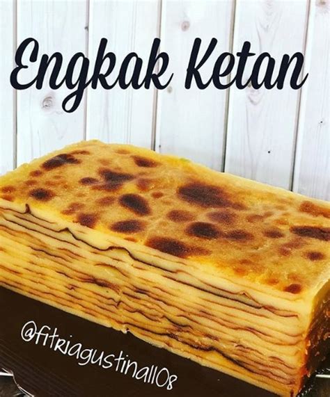 Ada berbagai jenis kue lapis yang bisa kita buat di rumah. Resep Engkak Ketan