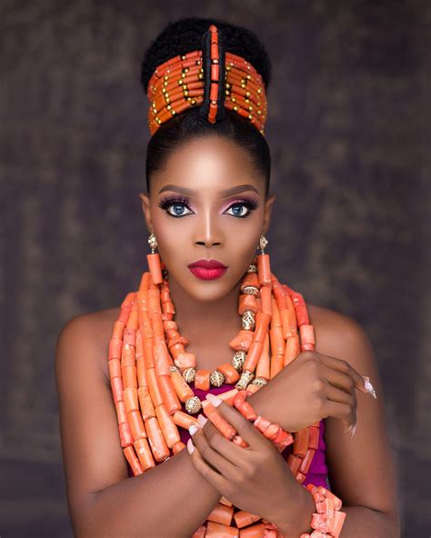 The deep blue and black accents fail to synchronise with the red nails and full look. Red Lip x Coral Beads did Bring Out The Beauty in This Edo ...
