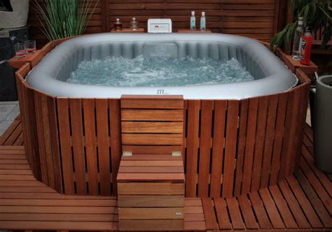 R Alisations Jacosi Le Jacuzzi Cosy