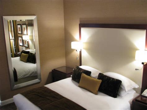 The leading hotels of the world, ltd. File:Al Bustan Rotana room.jpg - Wikimedia Commons