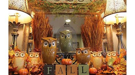 Maybe you would like to learn more about one of these? Ideas de decoraciones de otoño para la casa | Fall wall ...