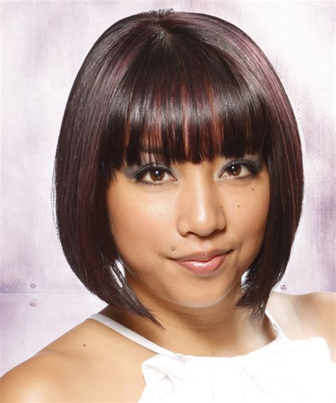 Short Straight Formal Layered Bob Hairstyle With Blunt Cut
