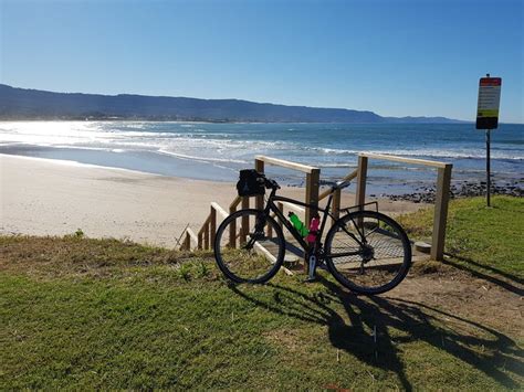 Coastal Escape Cycling Tour Six Days Five Nights Nsw Holidays