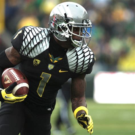Oregon Football Players Who Must Step Up For Ducks In