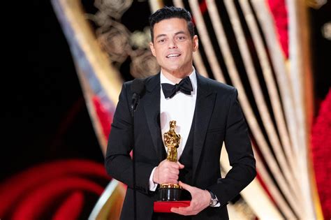 It is given in honor of an actor who has delivered an outstanding. Rami Malek thrives at Oscars, wins Best Actor - Egypt ...