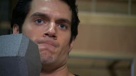 auscaps henry cavill shirtless in man of steel special features
