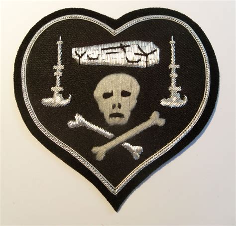 Wwi Black Heart Nungesser This Is The Personalized Insignia Of One Of