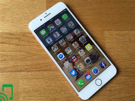 The Apple Iphone 8 Reviews And Buying Guide Smartphone Gadget Apple