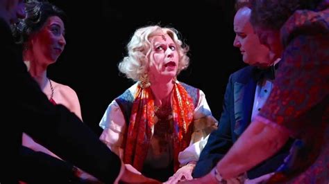 Опубликовано 26 февраля 2020, 8:00. Blithe Spirit Trailer - YouTube