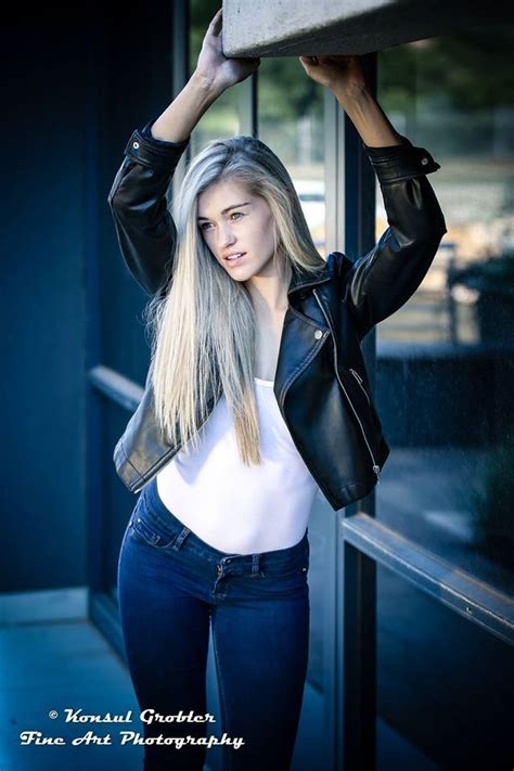 Iluska Nagy Fresh Face Top Model Winner Leather Pants Beautiful