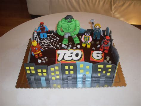 Lego marvel super heroes 2 —guide and walkthrough. Pin by Iva Milosevic on Cake | Superhero birthday cake ...