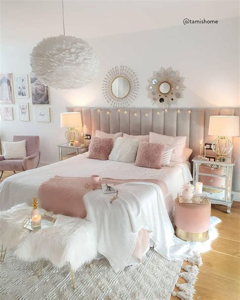 20 Sophisticated Pink Bedroom Ideas