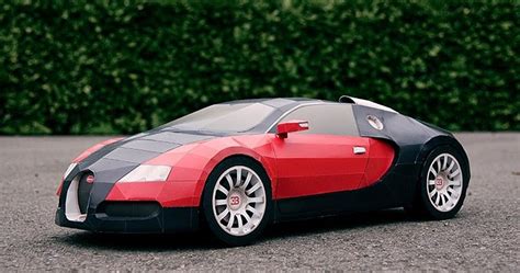 Bugatti Veyron Papercraft Model PAPEROX FREE PAPERCRAFT