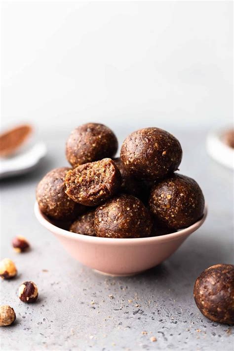 Vegan Chocolate Hazelnut Bliss Balls Recipe Vegan Energyball