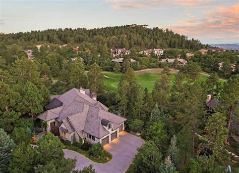 Denver Suburbs Ideal for Outdoor Enthusiasts - Haven Lifestyles