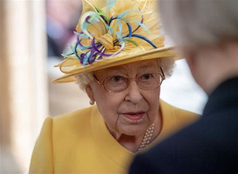 Queen of the united kingdom of great britain and northern ireland, canada, australia, new zealand, jamaica, barbados, the bahamas, grenada, papua new guinea, the solomon islands, tuvalu, saint lucia, saint vincent and the grenadines. Five facts about Queen Elizabeth II, who turns 93 | New Straits Times | Malaysia General ...