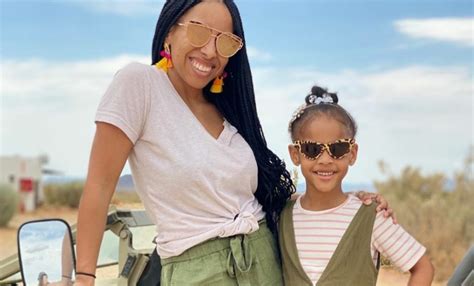 Mother Daughter Travel Duo Explore The World Together Hey Black Mom