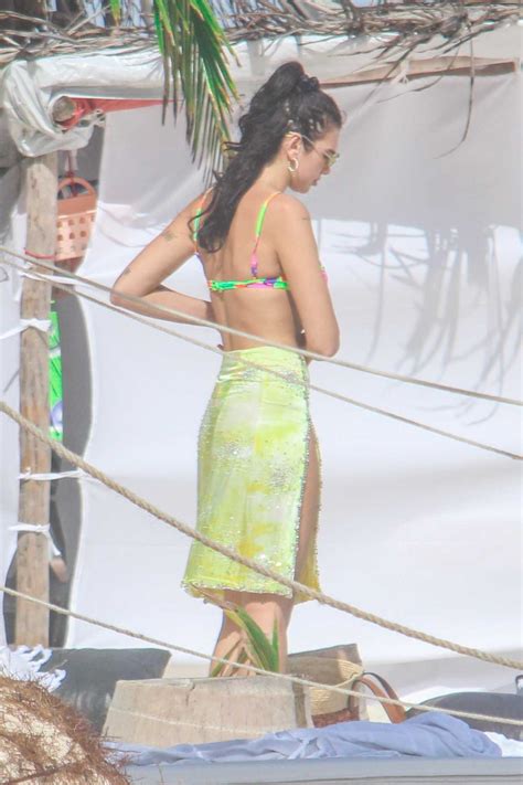 Dua Lipa In A Tie Dye Bikini On The Beach In Tulum Mexico 01 01 2021