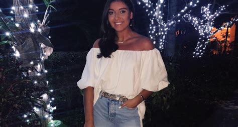 67) of the 2014 nhl draft, foegele had a goal and an assist in his debut against the ottawa senators on march 26, 2018. Warren Foegele's Girlfriend Alexandra Yazdani (Bio, Wiki)
