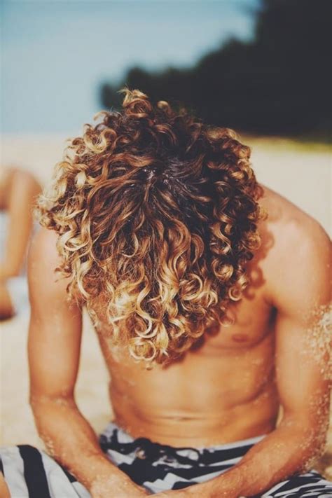78 Cool Hairstyles For Guys With Curly Hair