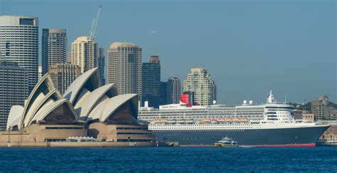PHOTOS Two Ridiculously Huge Cruise Ships Are In Sydney Together Today