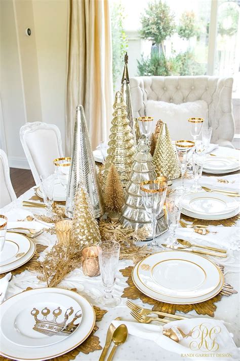 Elegant Gold Christmas Table Scape Randi Garrett Design Christmas Dining Table White