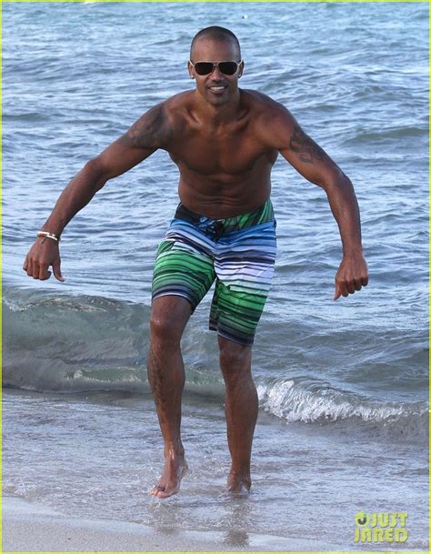 Shemar Moore Flaunts His Beach Body For Everyone To See Most Beautiful Man Gorgeous Men