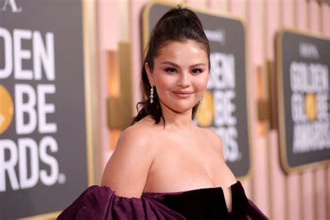 Selena Gomez Shares Intimate Video Singing A Stripped Down Version Of Lose You To Love Me