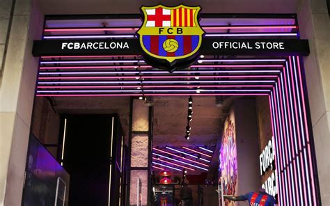 El Fc Barcelona Abre Una Tienda En El Centro De Barcelona De La Mano De