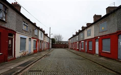 Enjoy hotel deals and instant member savings when you join travelocity. Liverpool homes for £1: Thousands bid to buy derelict Picton houses - Telegraph
