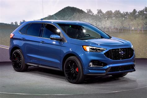 Horsepower rating based on premium fuel per ssae j1349 ® standard. 2019 Ford Edge ST Brings A Class-Leading Twin-Turbo V6 To ...