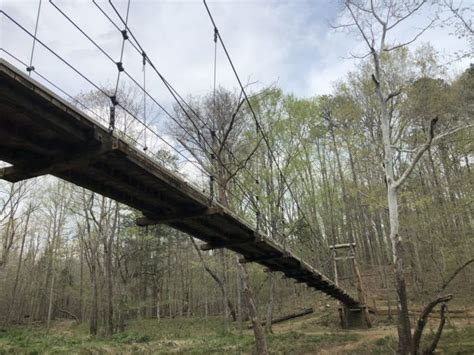 Youll Cross A Daring Footbridge On This Scenic Hike In North Carolina