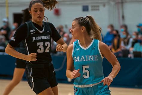 Maeve Carrolls 32 Points Lead Umaine Womens Basketball To 11th