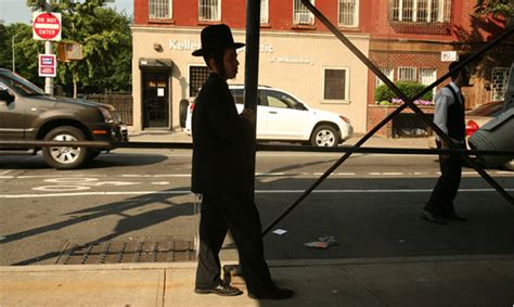 A Hasidic Section Of Brooklyn Seemingly Lost To Time The New York Times
