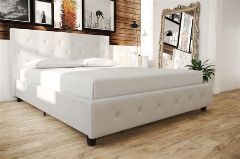 River Street Designs Dakota Upholstered Platform Bed Queen Size White