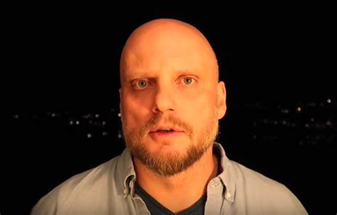 Znajdziesz tutaj rekolekcje, biblijne komentarze i inne kaznodziejskie projekty video o. Adam Szustak OP: tylko od tego zależy, jak przeżyjesz ten ...