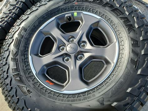 Top 43 Images What Size Are Stock Jeep Tires Vn