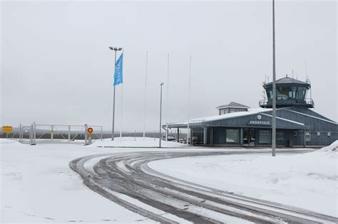 Kunta ostaa Enontekiön lentoaseman liiketoimintoineen Finavialta ...