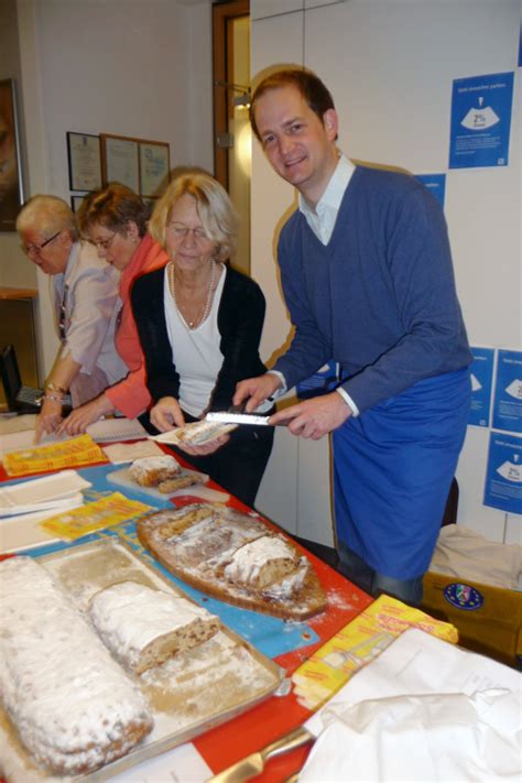 Save on international fees by using wise. Christstollen-01-12-11
