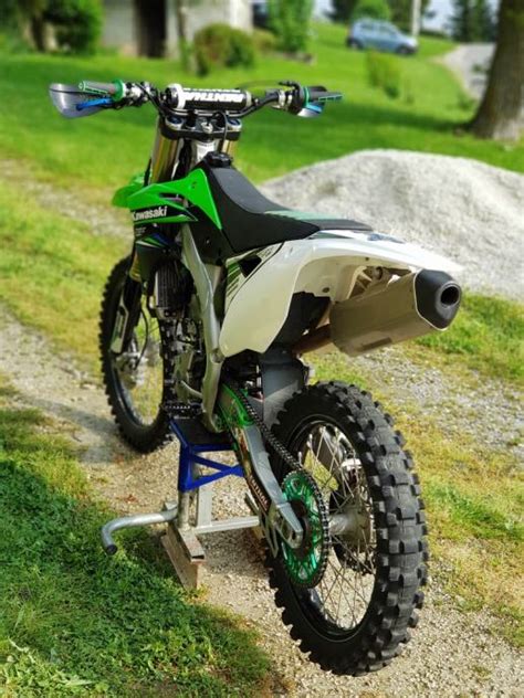 Encourage le jeu sensoriel, fermeture zippée pour un transport facile et sécurisé. Kawasaki KXF 250 2014, 2014 god.